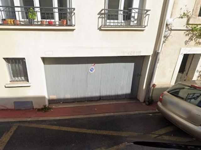 Location Place de parking 7 m2 Montpellier