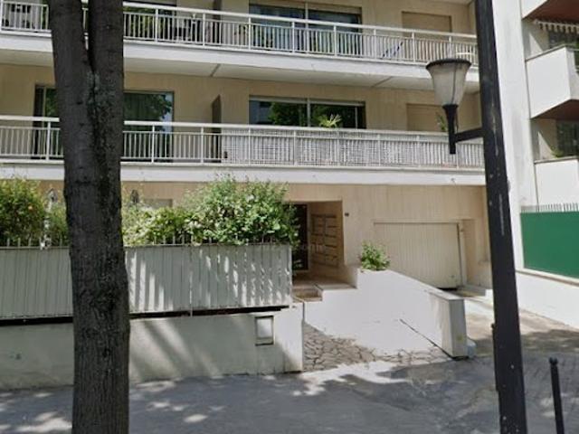 Location Place de parking 9.24 m2 Neuilly sur Seine