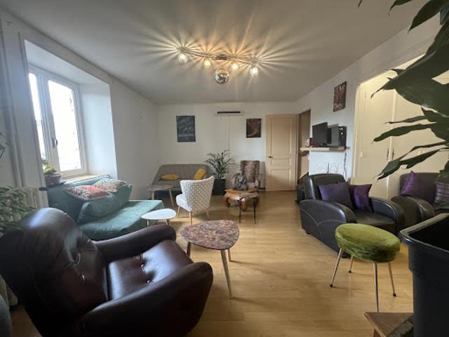 Location Propriété 4 pièces 117 m2 Grandris