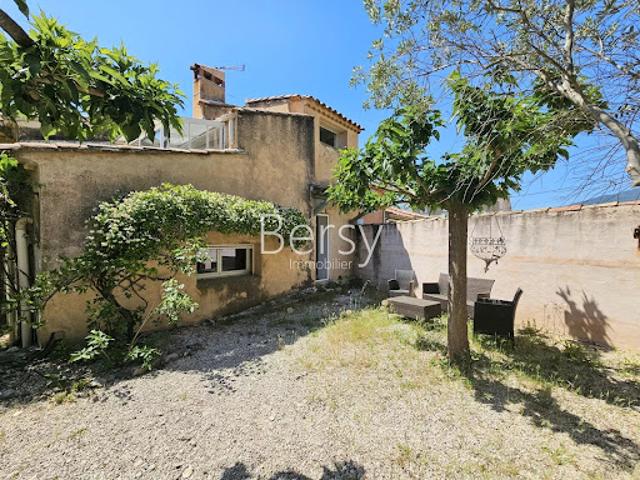 Location Propriété 5 pièces 120.49 m2 Bédoin