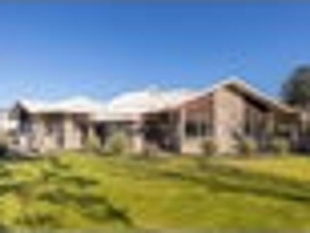 Location, Quality & Scale + Self Contained Flat