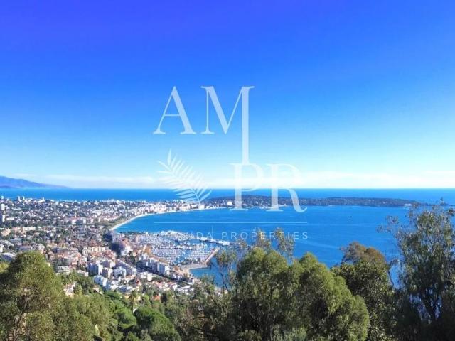 LOCATION SAISONNIÈRE VILLA PROVENÇALE DE PRESTIGE – HAUTEURS DE CANNES