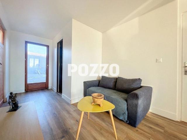 LOCATION: Septembre à Juin Appartement de 2 pièces 26 m² à GRANVILLE