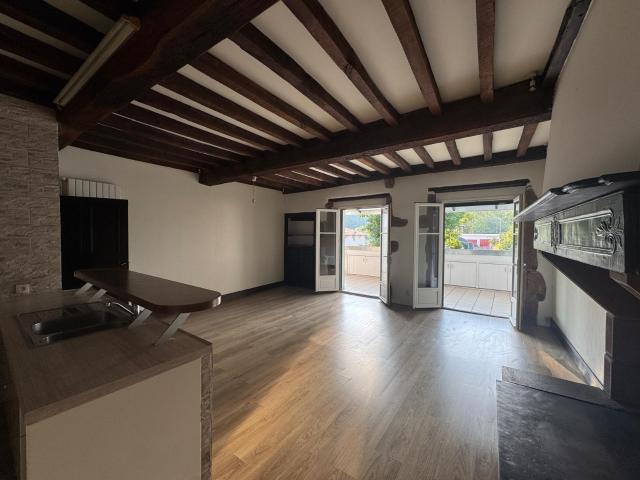 Location Spacieux T4 au centre de Saint Jean Pied de Port | ERLEA IMMOBILIER
