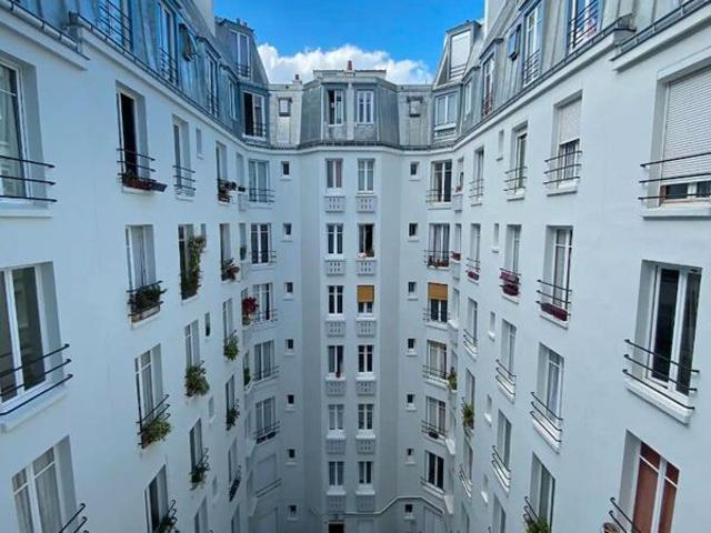 LOCATION STUDETTE avec ASCENSEUR VILLAGE JOURDAI