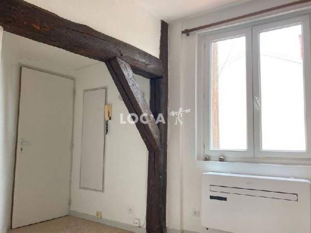 Location Studio 18 m² à Lyon 7 586 ¤ CC /mois