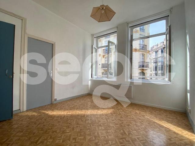 location studio 18 m² lille 59800