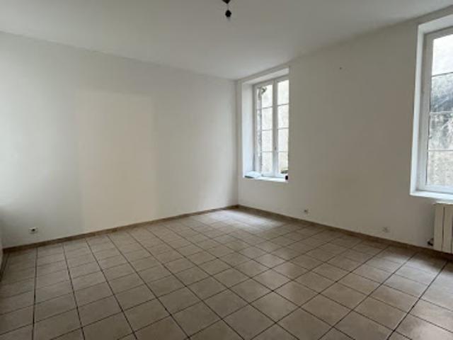 Location Studio 1 pièce 41 m2 Nimes