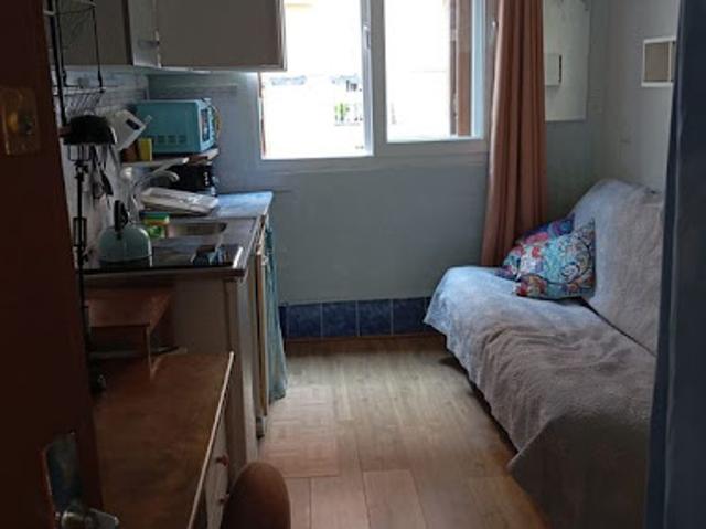 Location Studio 1 pièce 11 m2 Aix en Provence