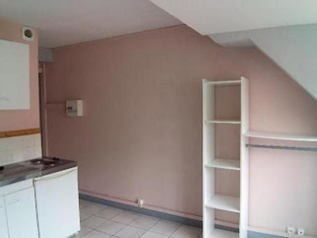 Location Studio 1 pièce 17 m2 Valenciennes