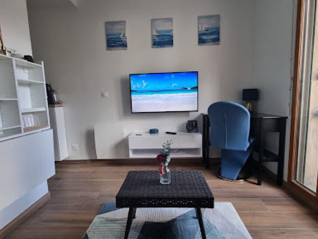 Location Studio 1 pièce 15 m2 Clichy