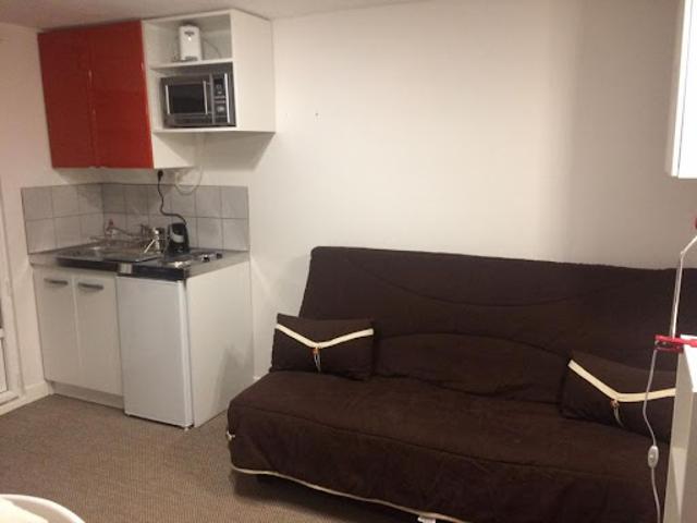 Location Studio 1 pièce 16 m2 Viroflay