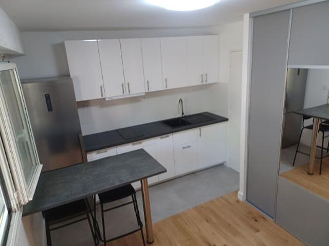 Location Studio 1 pièce 18 m2 Meudon