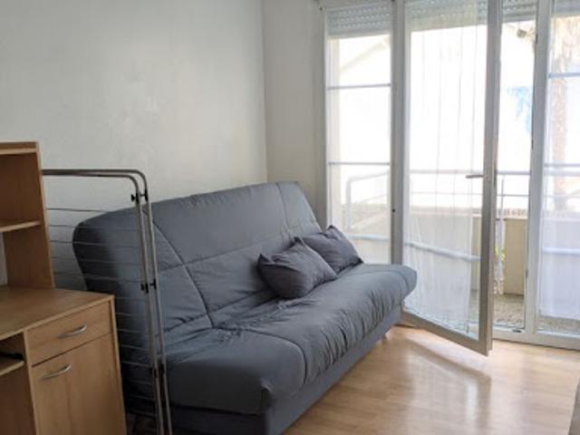 Location Studio 1 pièce 18 m2 Pau