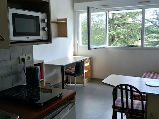 Location Studio 1 pièce 20 m2 Pau