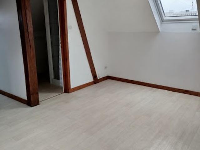 Location Studio 1 pièce 21 m2 Tours