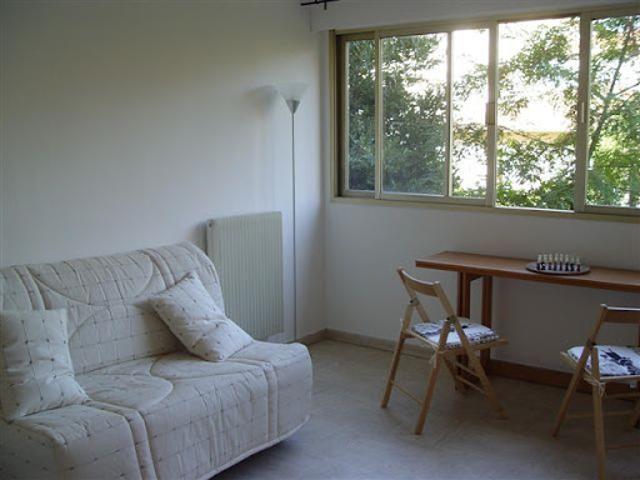 Location Studio 1 pièce 22 m2 Cannes la bocca