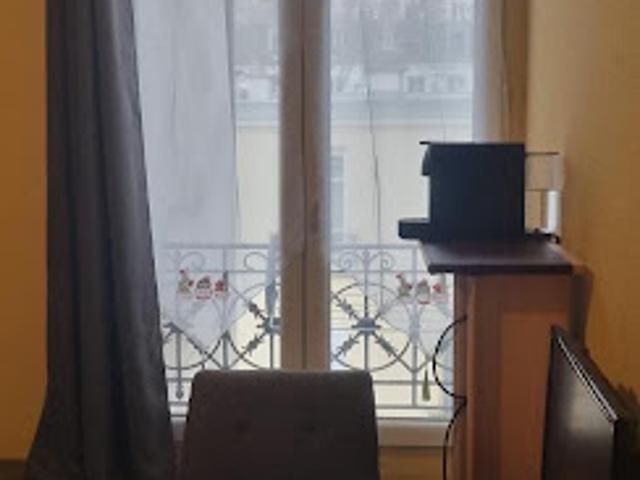 Location Studio 1 pièce 22 m2 Paris 18ème