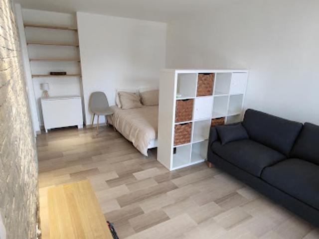 Location Studio 1 pièce 27 m2 Antibes
