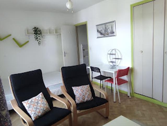 Location Studio 1 pièce 24 m2 Reims