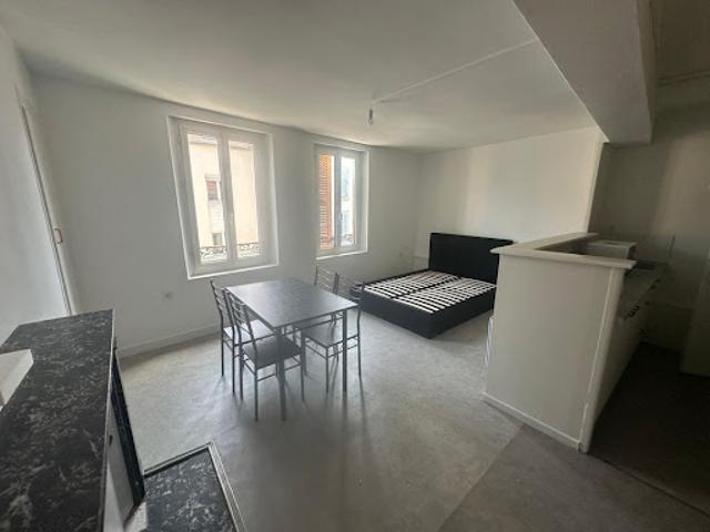 Location Studio 1 pièce 25 m2 Troyes