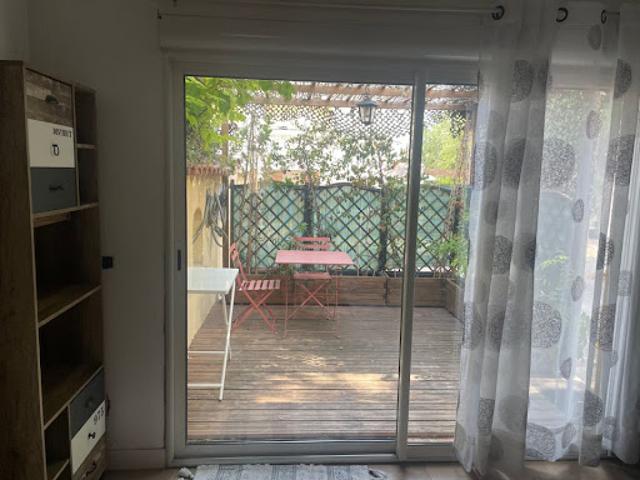Location Studio 1 pièce 25 m2 Marseille 13ème