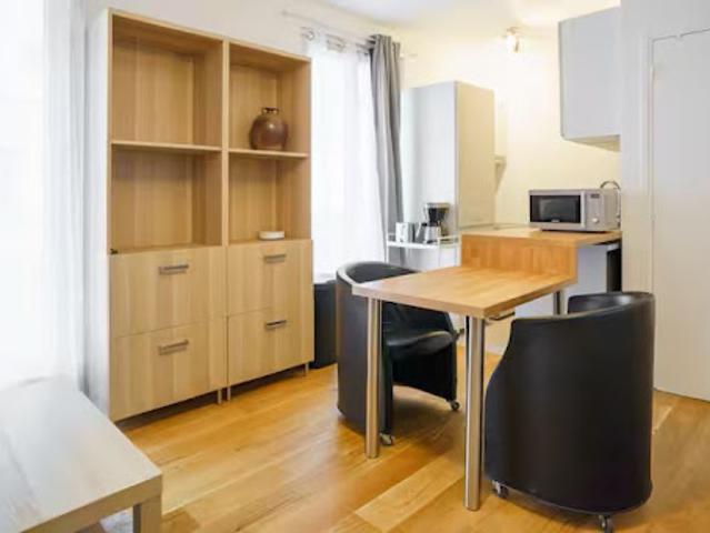 Location Studio 1 pièce 25 m2 Paris 20ème