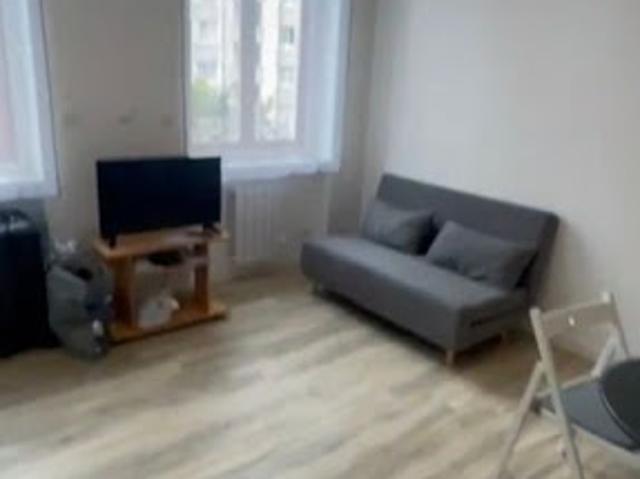 Location Studio 1 pièce 26 m2 Lyon 8ème