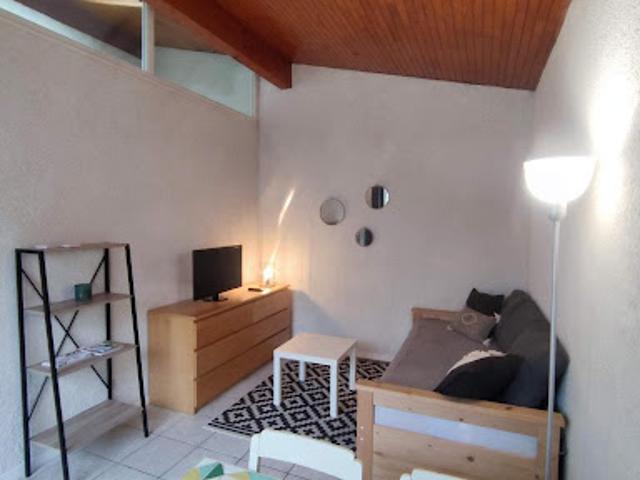 Location Studio 1 pièce 26 m2 Merignac