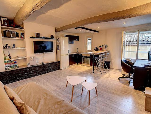 Location Studio 1 pièce 28 m2 Trans en Provence