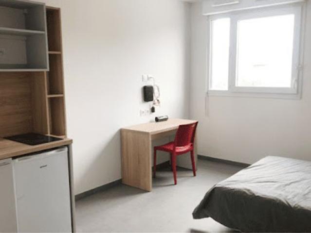 Location Studio 1 pièce 28 m2 Marseille 10ème