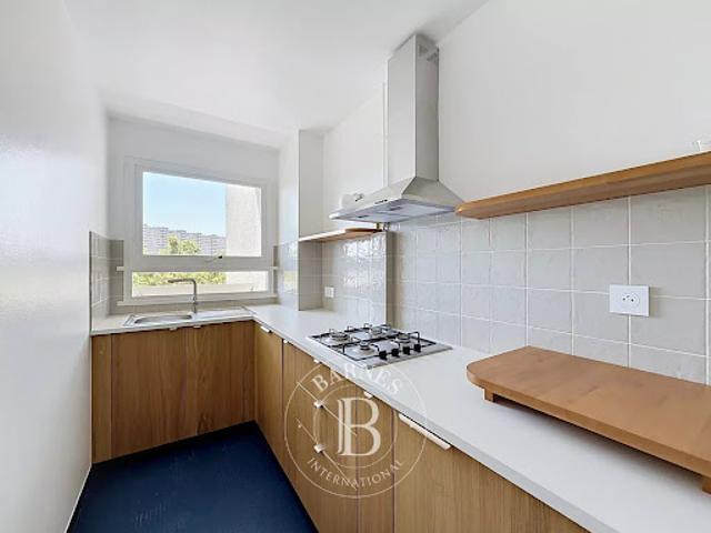 Location Studio 1 pièce 30.09 m2 Paris 15ème