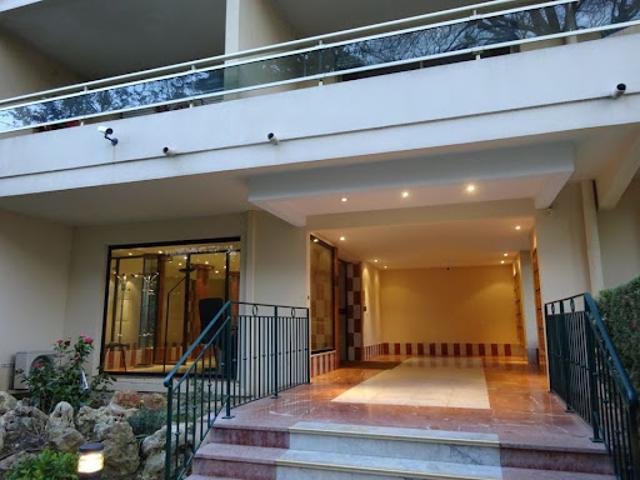 Location Studio 1 pièce 30 m2 Cannes la bocca