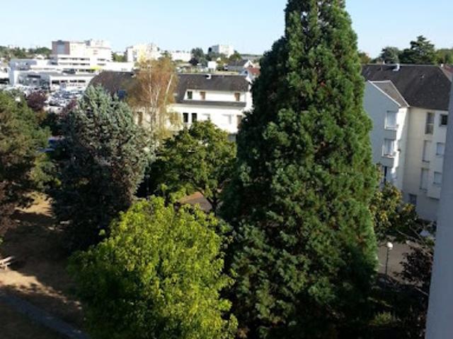 Location Studio 1 pièce 30 m2 Chambray les tours