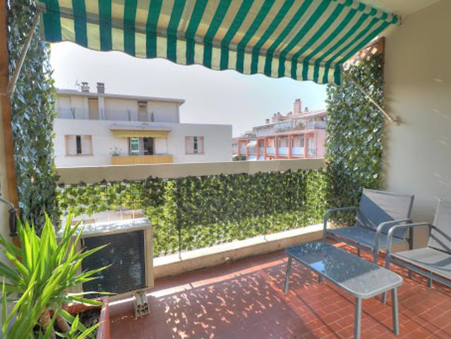 Location Studio 1 pièce 30 m2 Juan les pins