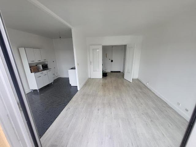 Location Studio 1 pièce 31 m2 Livry Gargan