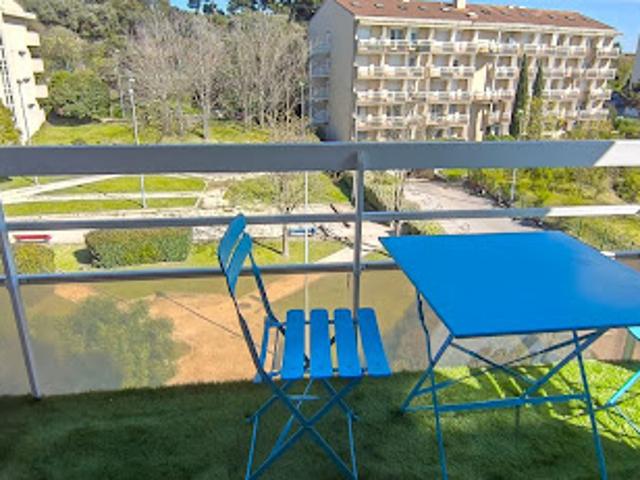 Location Studio 1 pièce 32 m2 Marseille 13ème