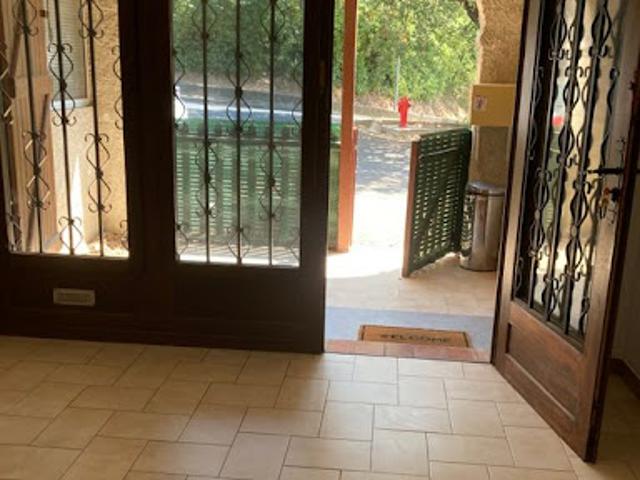 Location Studio 1 pièce 37 m2 Draguignan