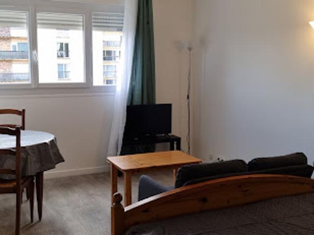Location Studio 1 pièce 34 m2 Maurepas