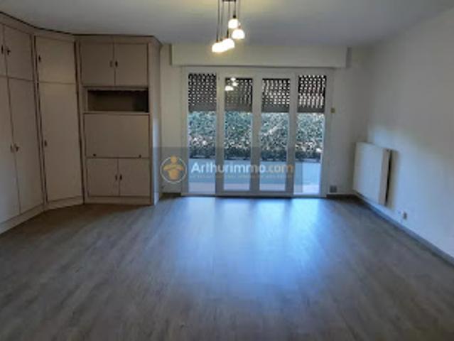 Location Studio 1 pièce 38.39 m2 Saint aygulf
