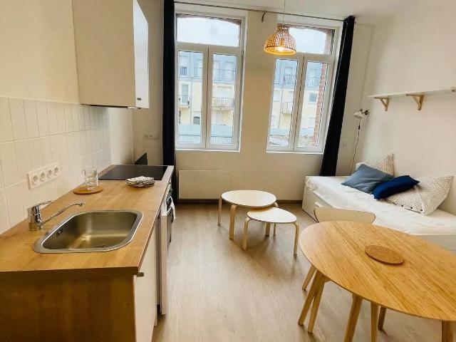 Location Studio 1 pièces 20 m2 à Saint Quentin