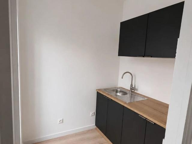 Location Studio 1 pièces 23 m2 à Brioude