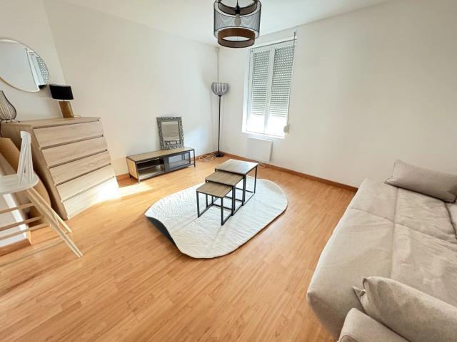Location Studio 1 pièces 24 m2 à Saint Quentin