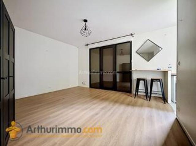 Location Studio 1 pièces 27 m2 à Reims