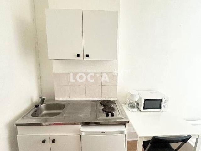 Location Studio 20 m² à Lyon 3 690 ¤ CC /mois