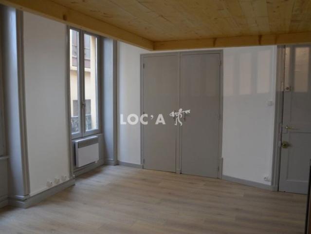 Location Studio 20 m² à Lyon 2 625 ¤ CC /mois