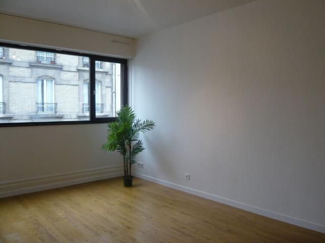 location studio 21 m² paris 75014