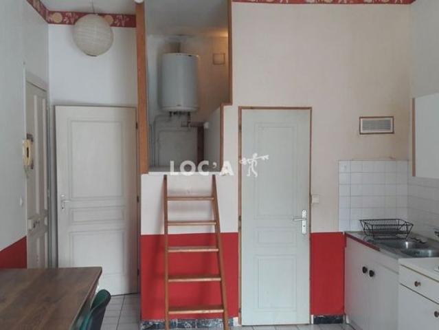 Location Studio 26 m² à Lyon 7 621 ¤ CC /mois
