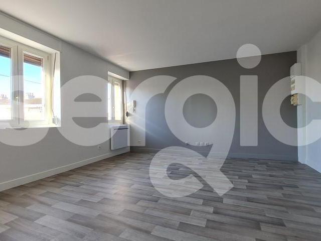 location studio 27 m² provin 59185