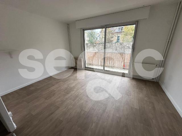 location studio 29 m² reims 51100